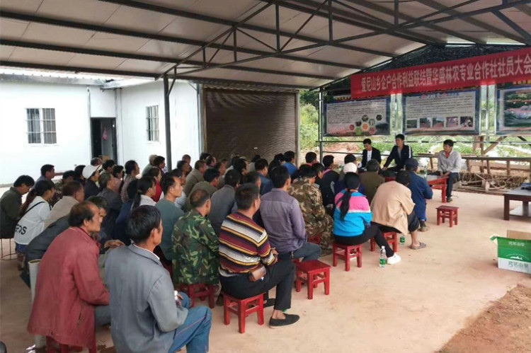 建立企户利益联结机制助脱贫 建立企户利益联结机制助脱贫