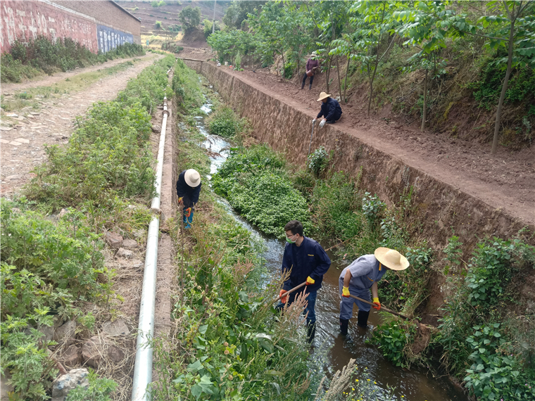 双柏县妥甸镇草堵河清河现场2.jpg 双柏县妥甸镇草堵河清河现场2.jpg